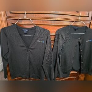 2 women's size medium jpmorgan chase cardigans